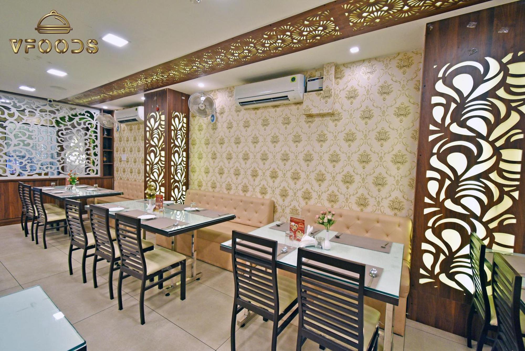 Hotel VI Park - City Centre Puducherry Buitenkant foto
